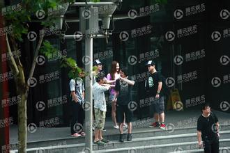 �����ֽ�������Ǻ���Ƶ����ɳ��ͷ���������¼� 4���޹����񱻿���...